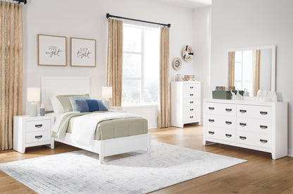 Binterglen - Dresser - White