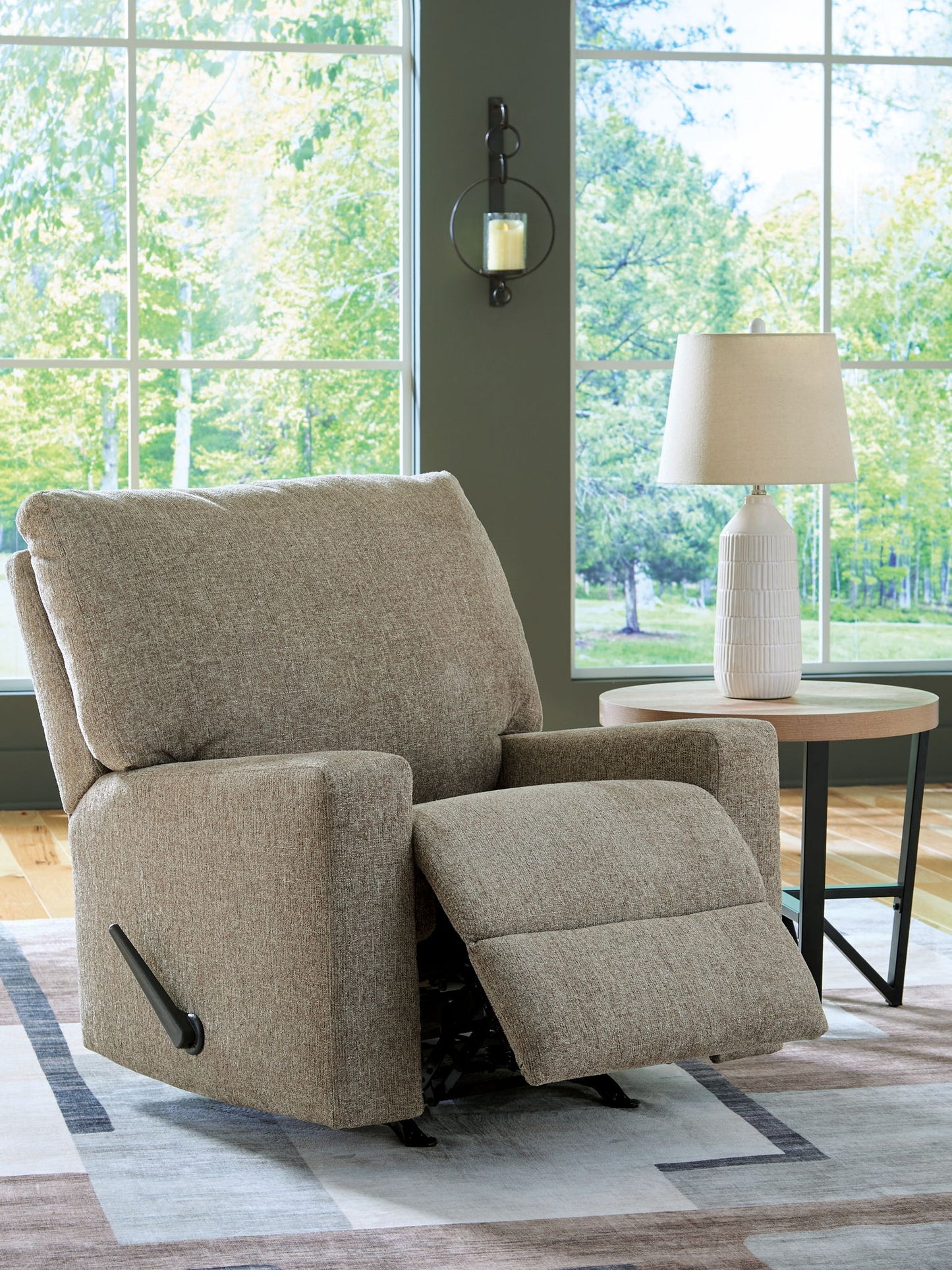 Newellen - Rocker Recliner